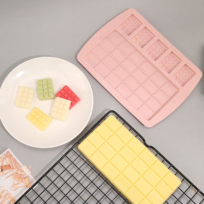 Dobra cena. Różowa silikonowa pleśń gofrów Gładkie silikonowe patelnie do ciastek gofrów Czekolada w Internecie