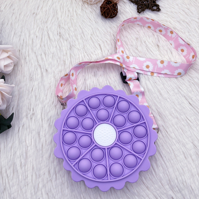 Dobra cena. Kawaii Crossbody Bag Cute Shoulder Bag Cartoon Silicone Bag Pop Purse Wallet Bag Dziewczynki Urodzinowy Prezent Cudowne akcesoria w Internecie